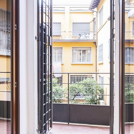 Ferienwohnung Easylife - Studio Con Balcone In Risorgimento Mailand Exterior foto